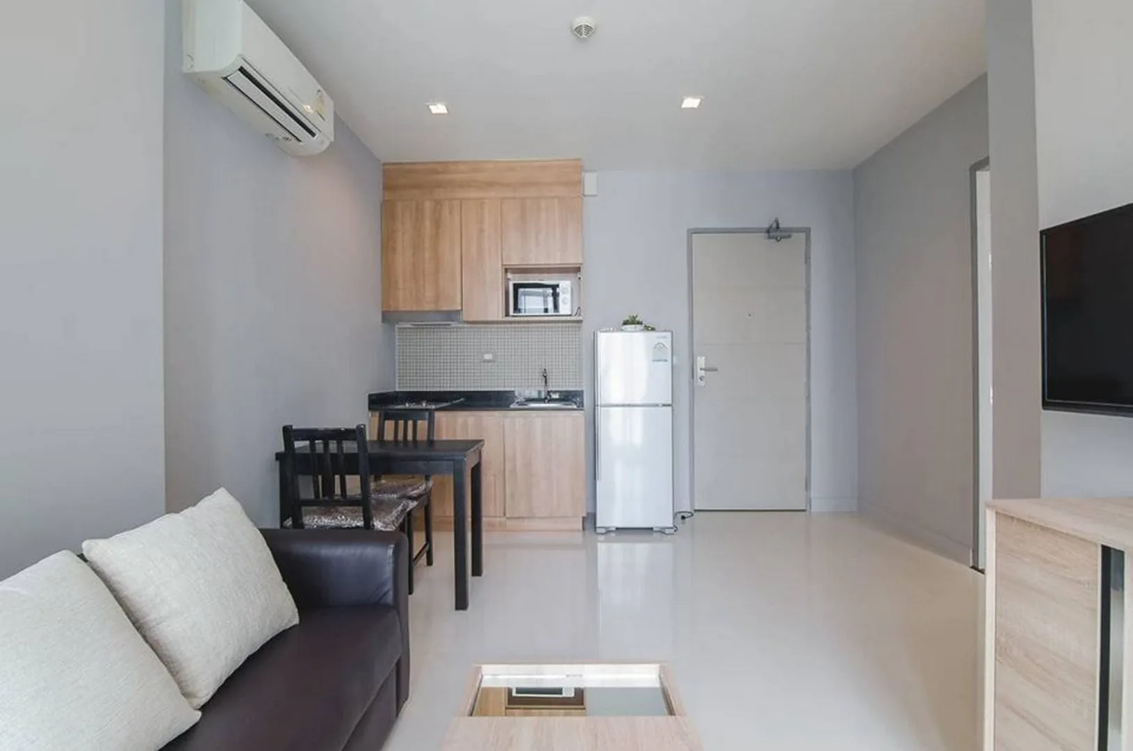 Property photos for Ideo Verve Ratchaprarop