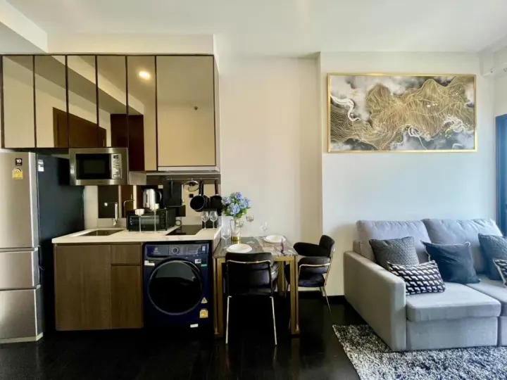 Property photos for Park Origin Thonglor