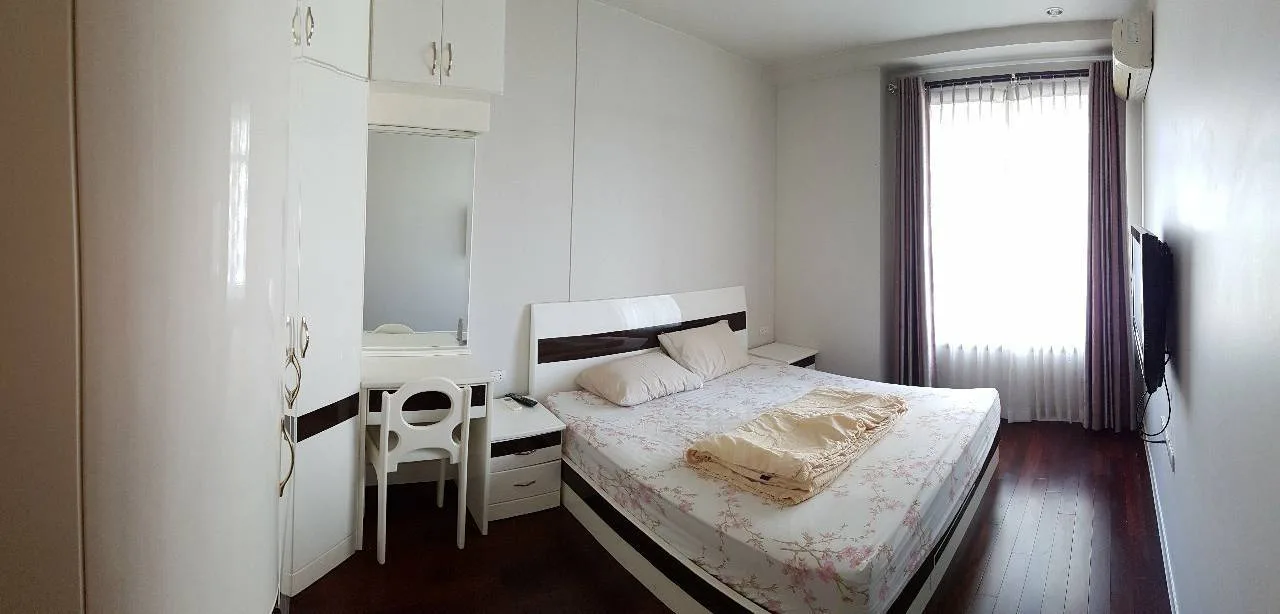 Property photos for Circle Condominium