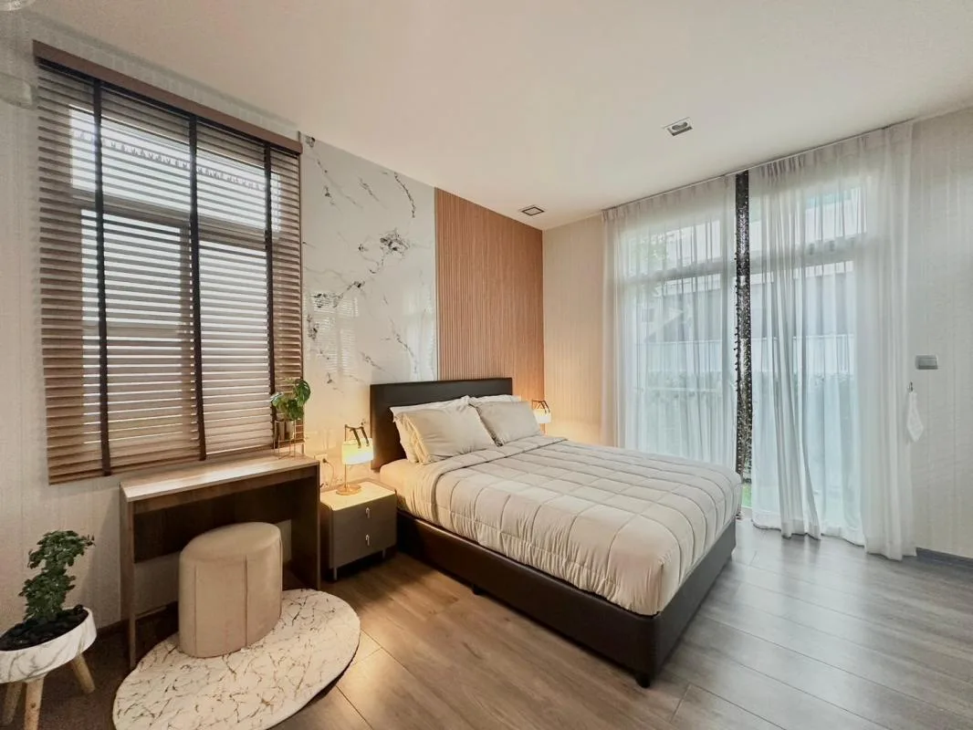 Property photos for Mantana 2 Bangna Km.7