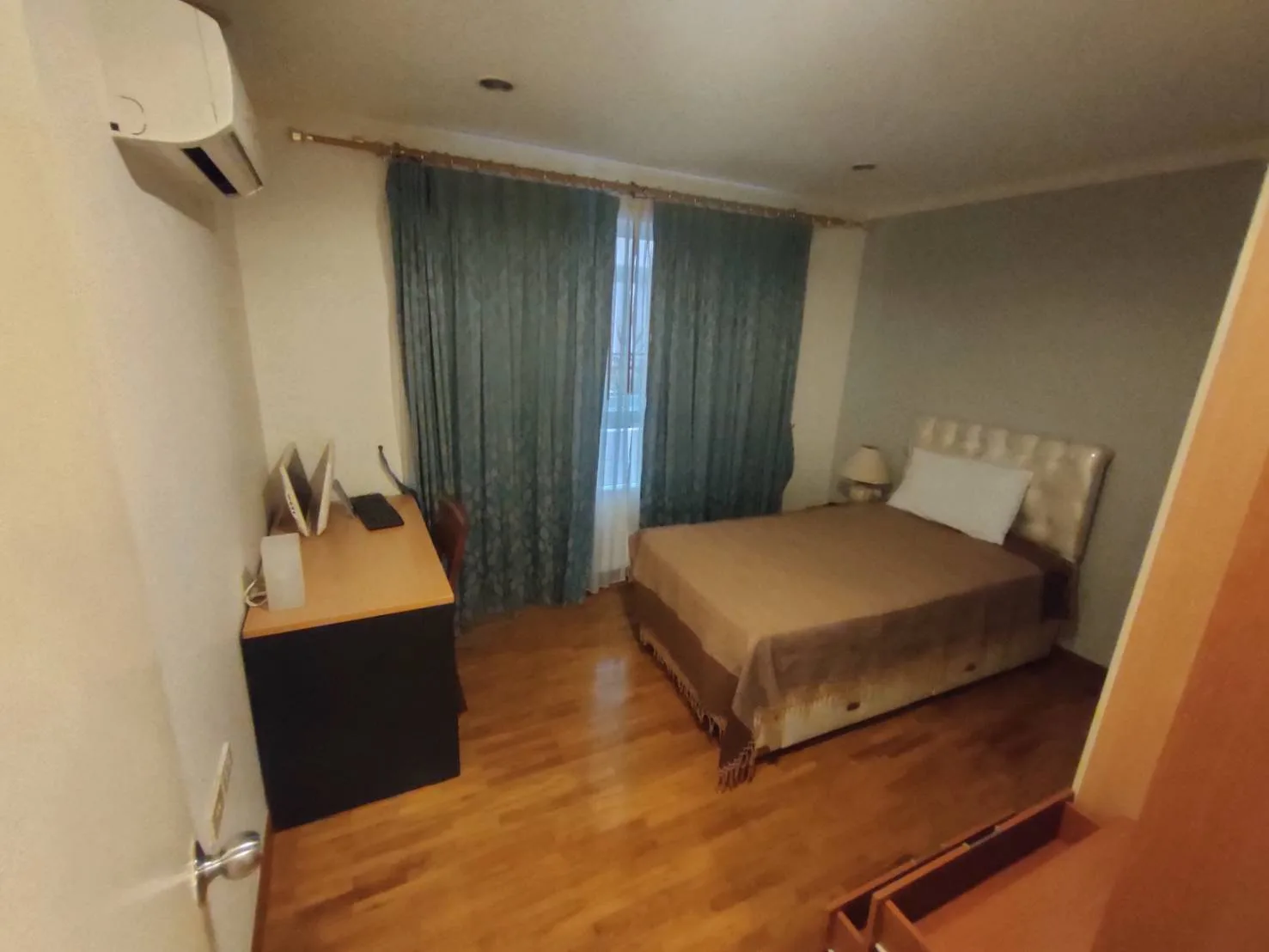 Property photos for Baan Siri Sukhumvit 13