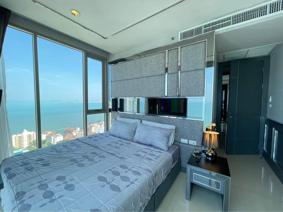 Property photos for The Riviera Wongamat Beach