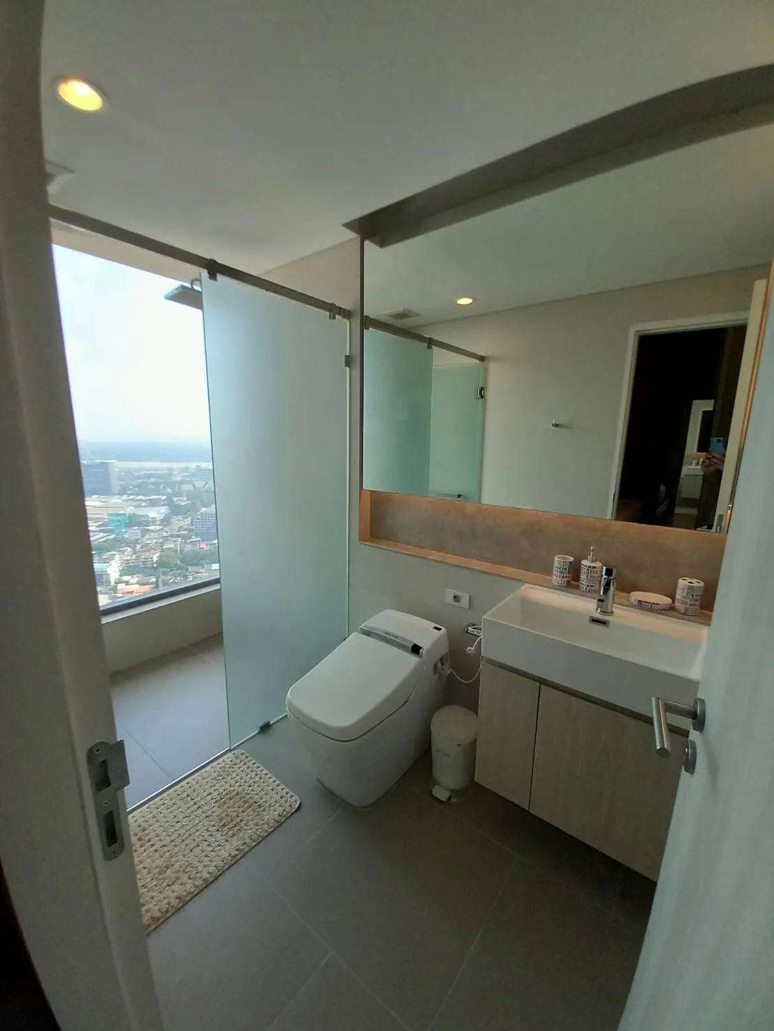 Property photos for The Lumpini 24