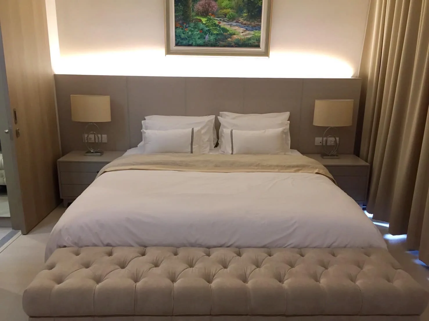 Property photos for Noble Ploenchit
