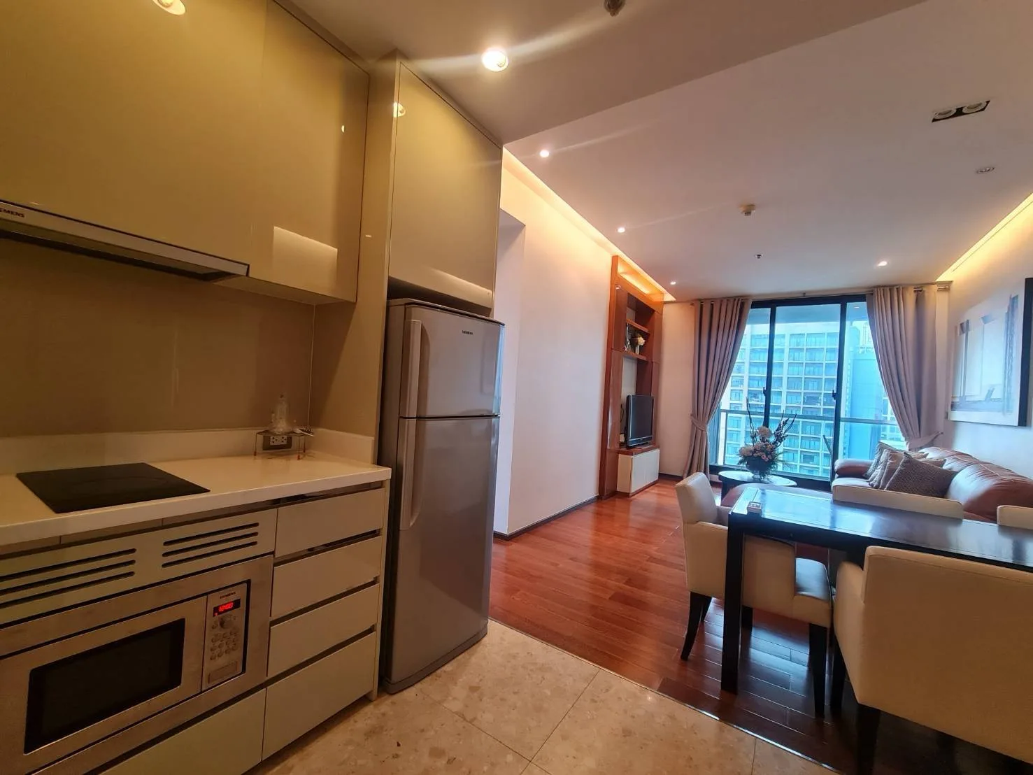 Property photos for The Address Sukhumvit 28