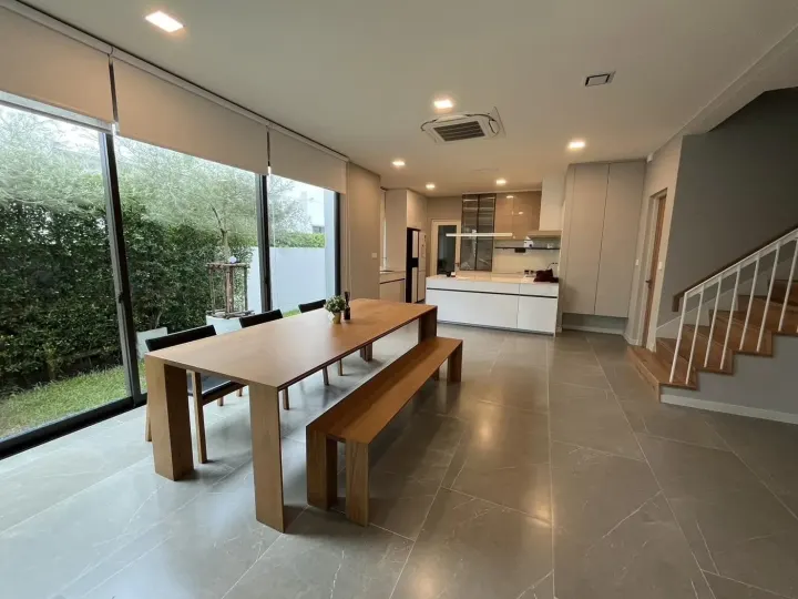 Property photos for Mantana Motorway-New Krungthepkreetha