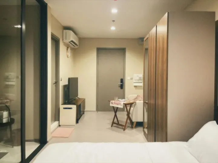 Property photos for Life Asoke Hype
