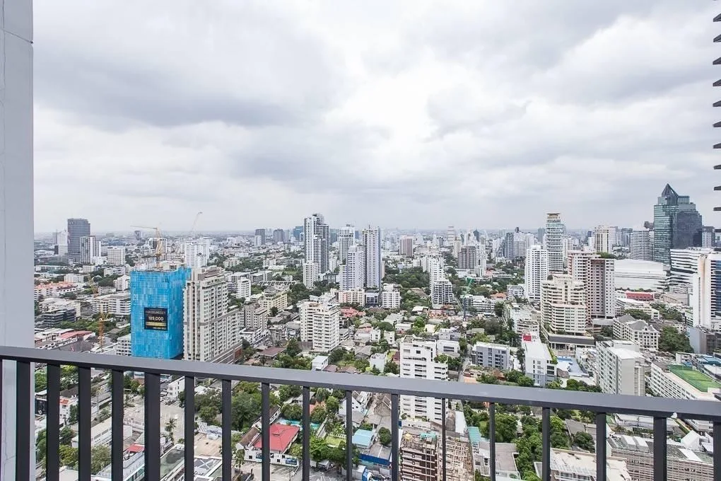 Property photos for Edge Sukhumvit 23