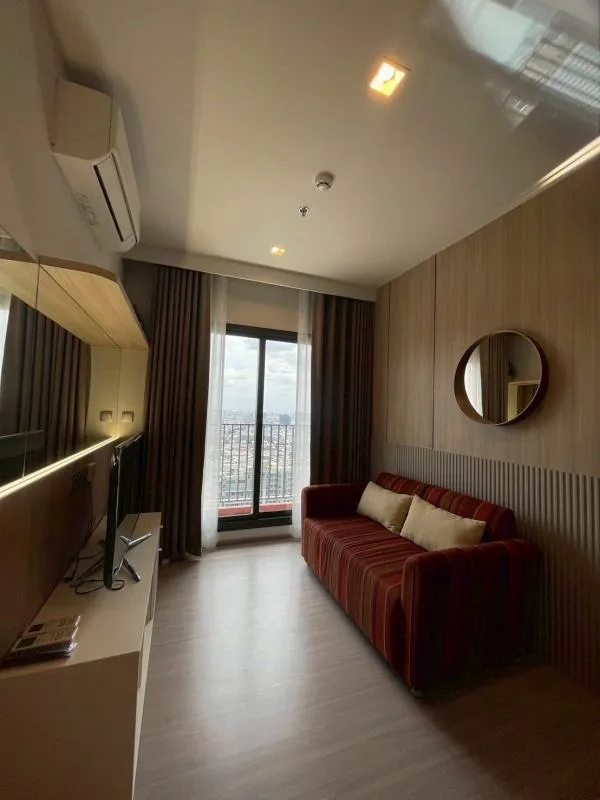 Property photos for Life Asoke Hype