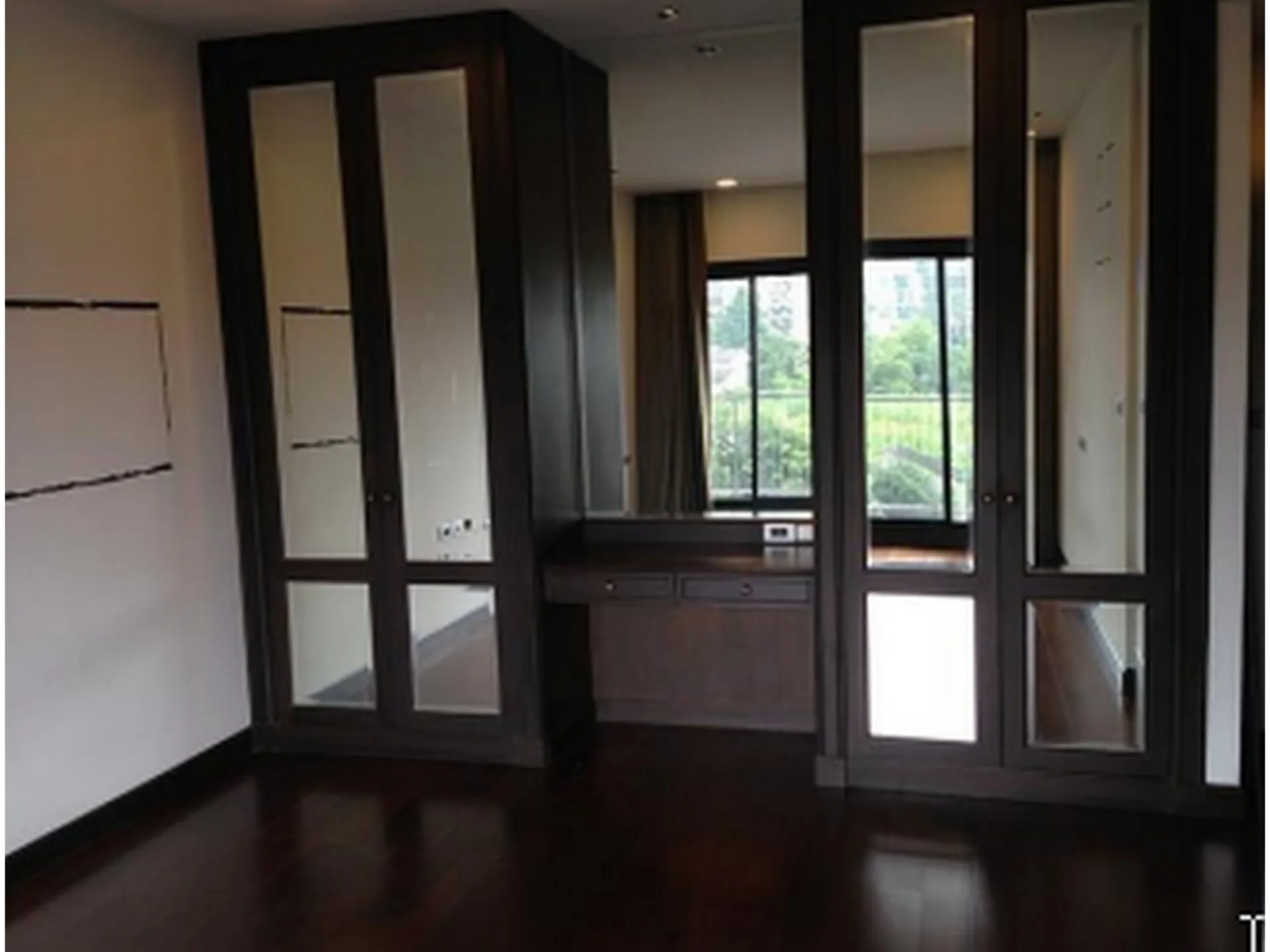 Property photos for Raveevan Suites