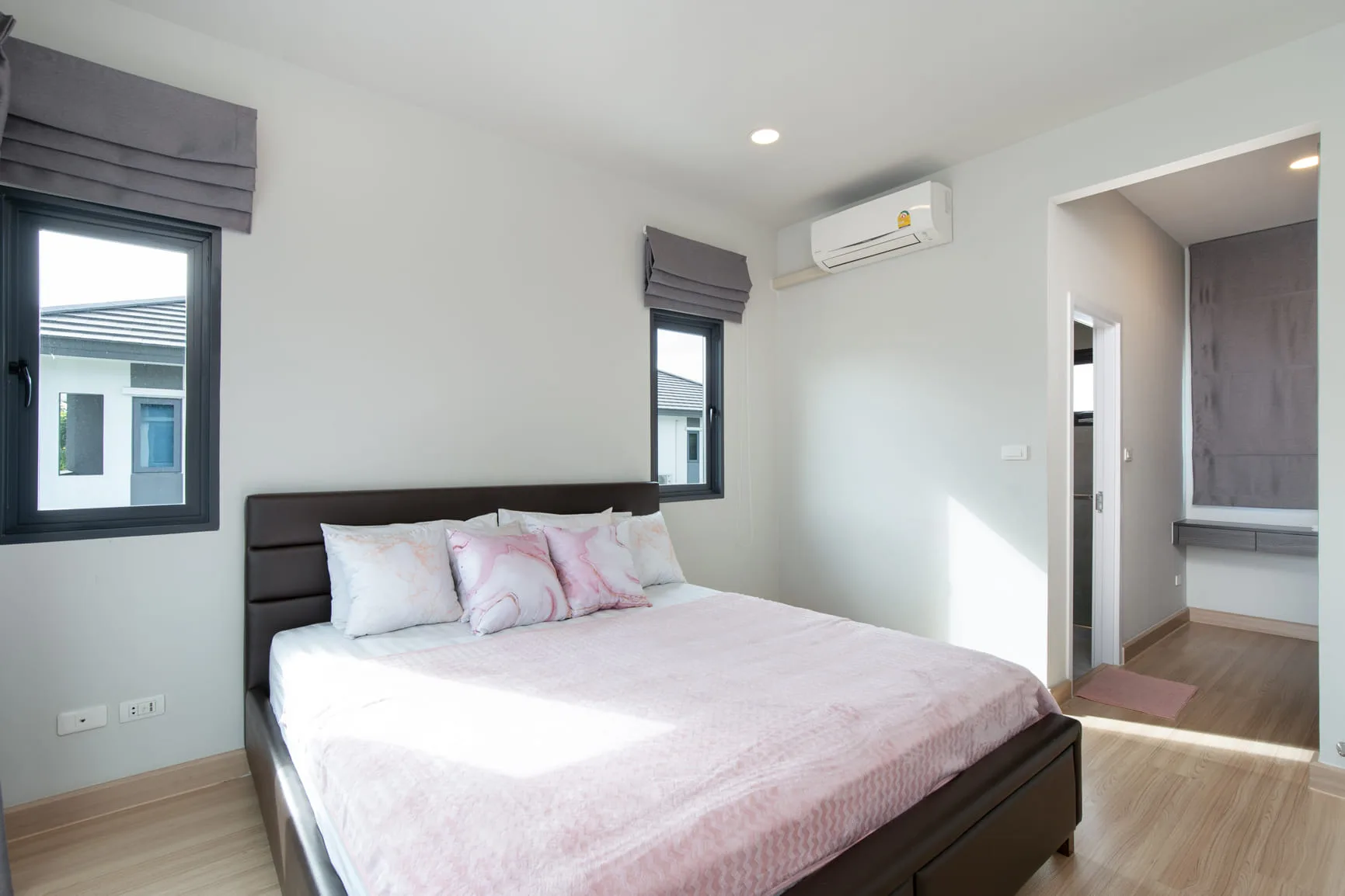 Property photos for Britania Bangna Km.12