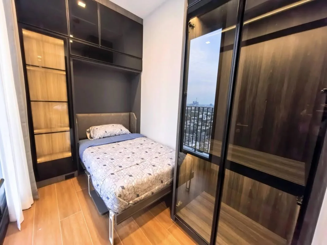Property photos for Noble Around Ari