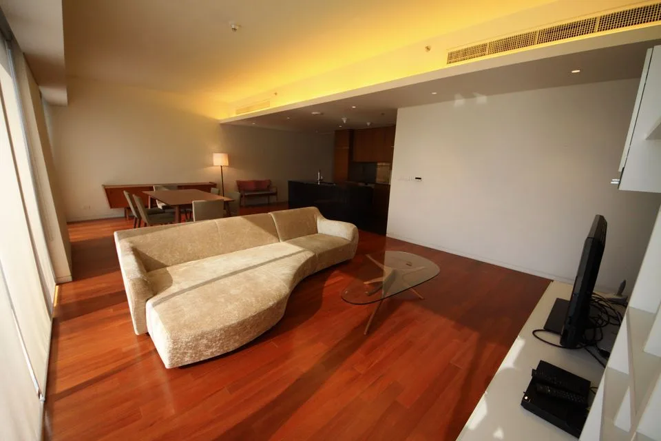 Property photos for Hansar Rajdamri