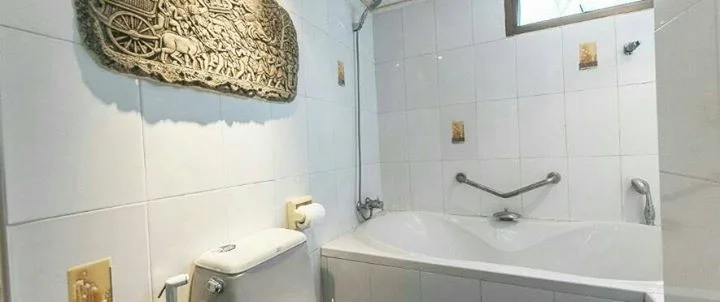 Property photos for Beverly Tower Condo