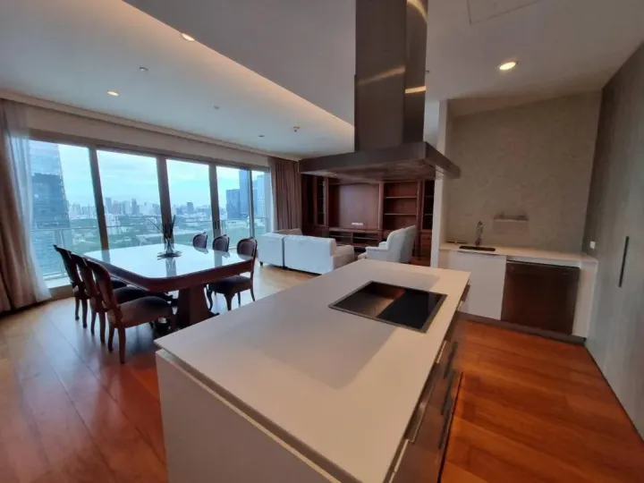 Property photos for 185 Rajadamri