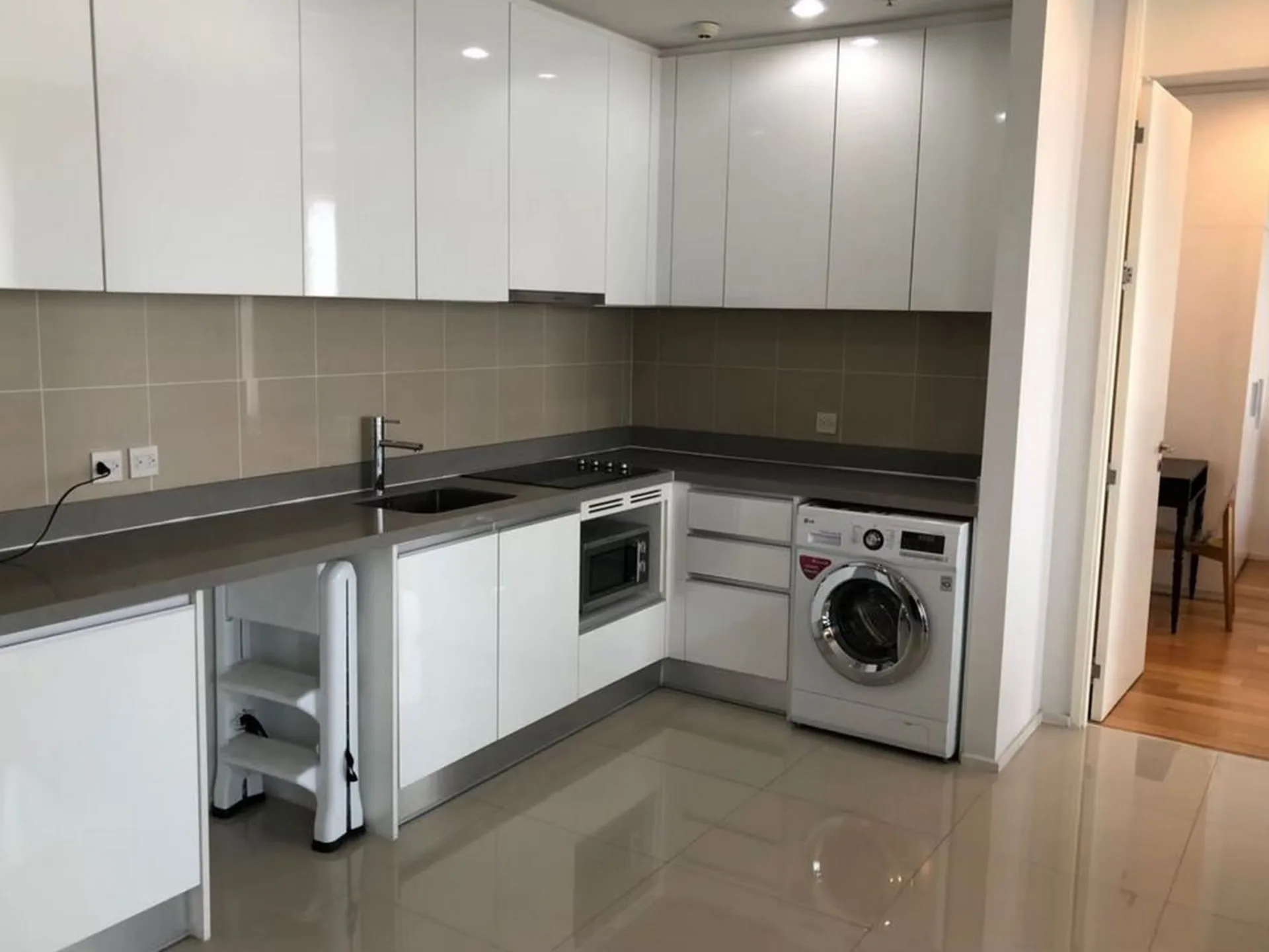 Property photos for M Ladprao