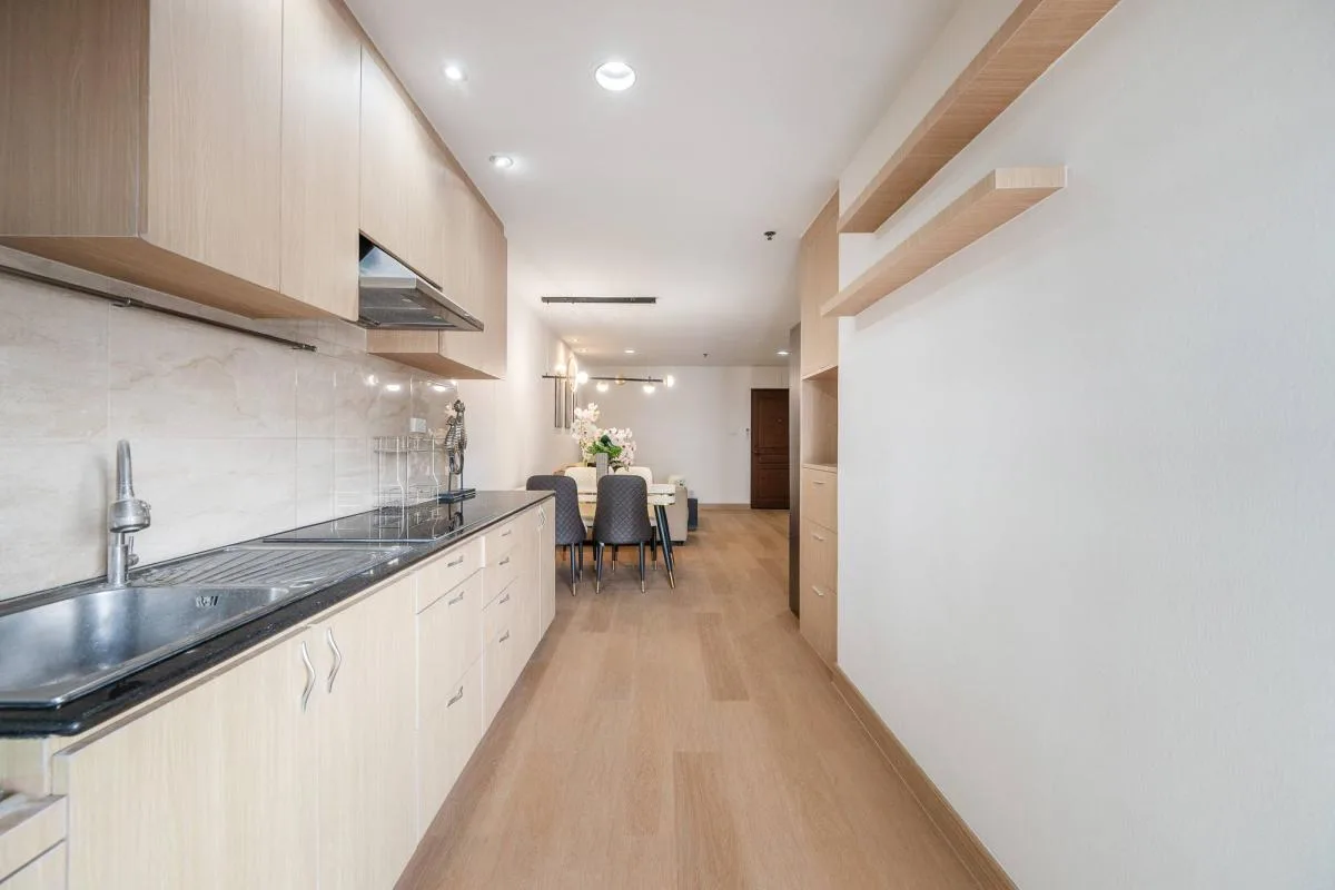 Property photos for The Waterford Diamond