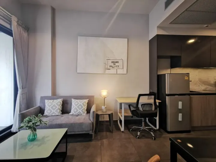 Property photos for The Lofts Asoke