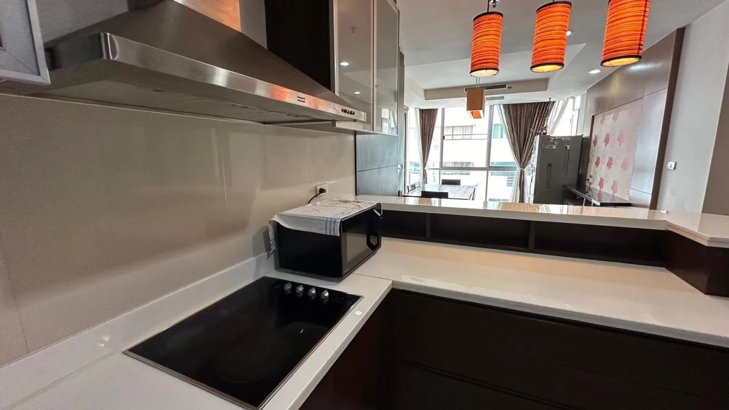 Property photos for The Rajdamri