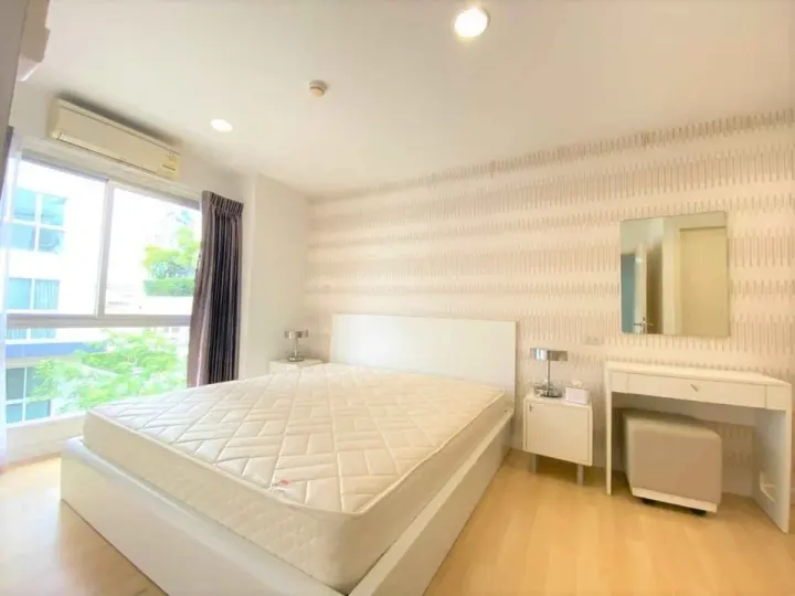 Property photos for Whizdom @ Punnawithi Station