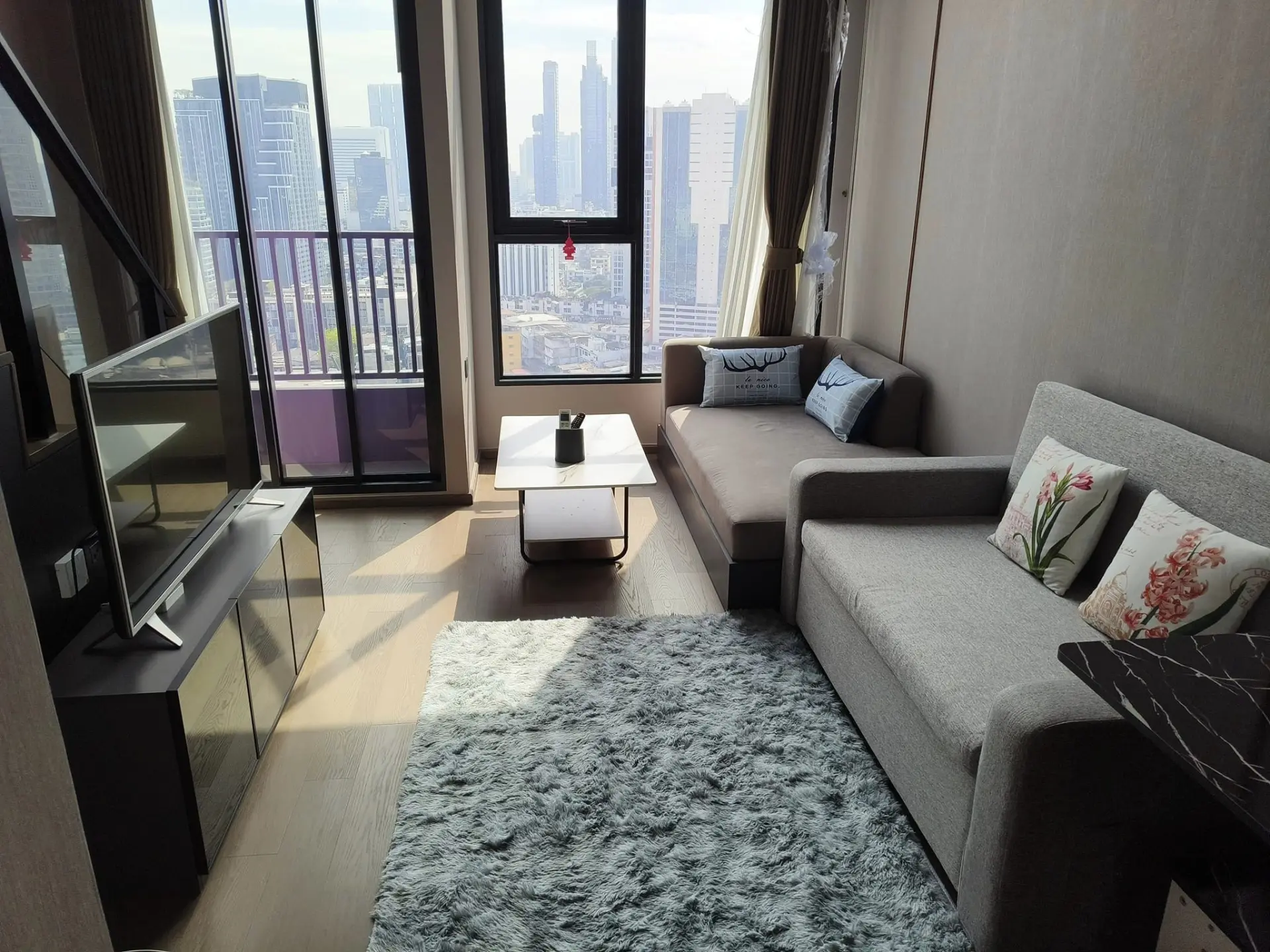 Property photos for Park Origin Chula-samyan