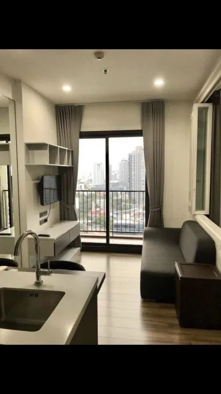 Property photos for WYNE Sukhumvit