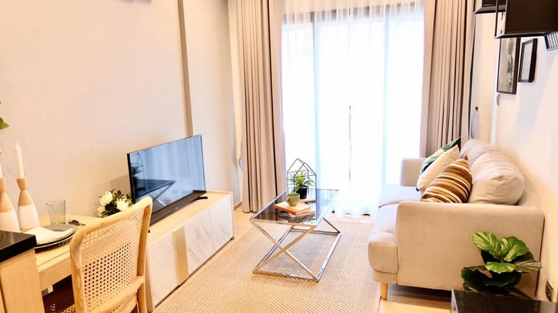 Property photos for KAWA HAUS
