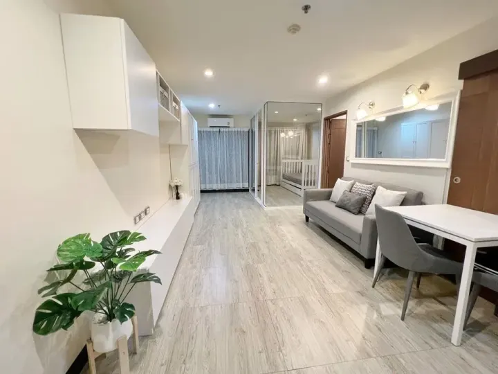 Property photos for Silom City Resort