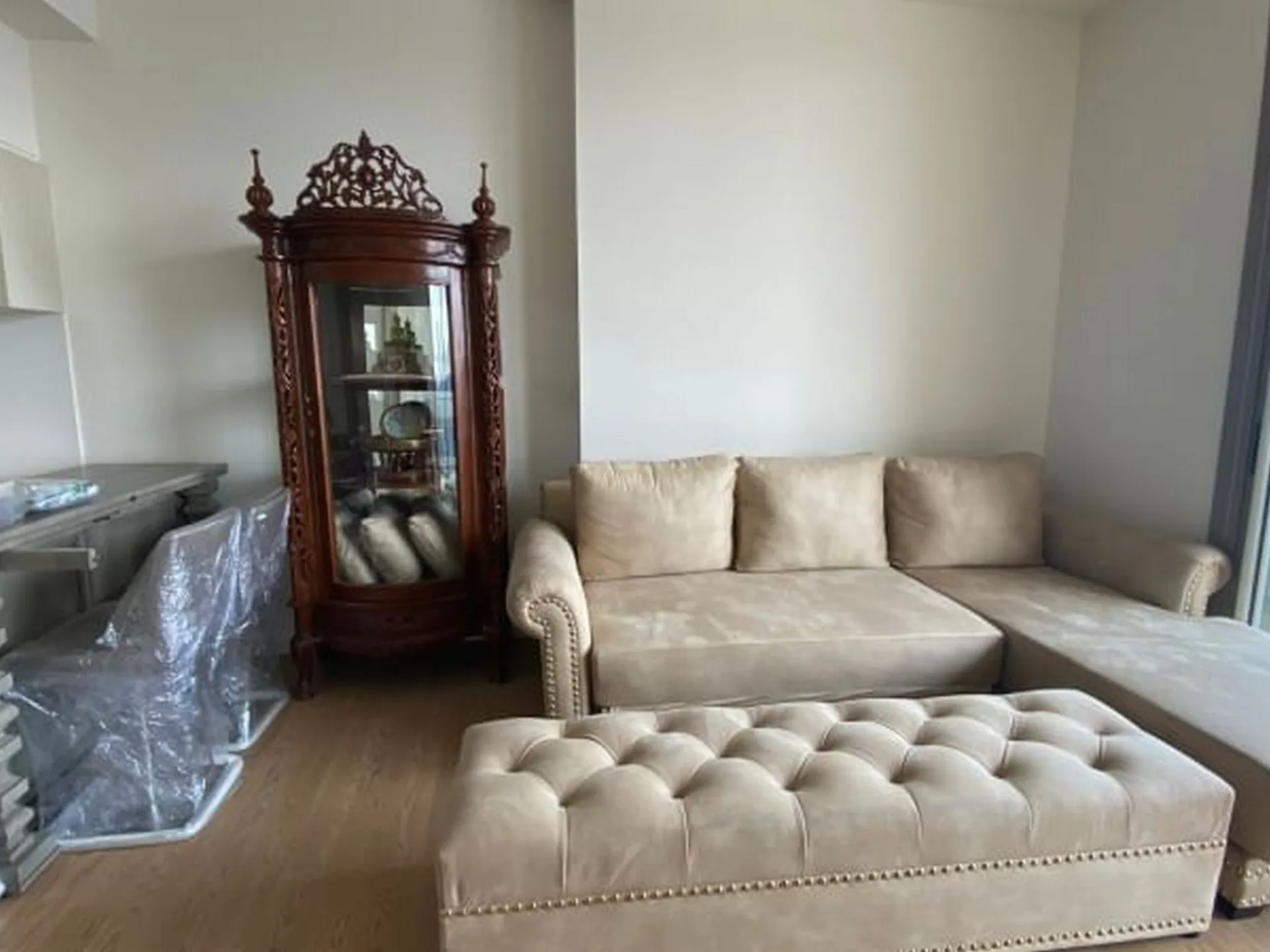 Property photos for Magnolias Waterfront Residences