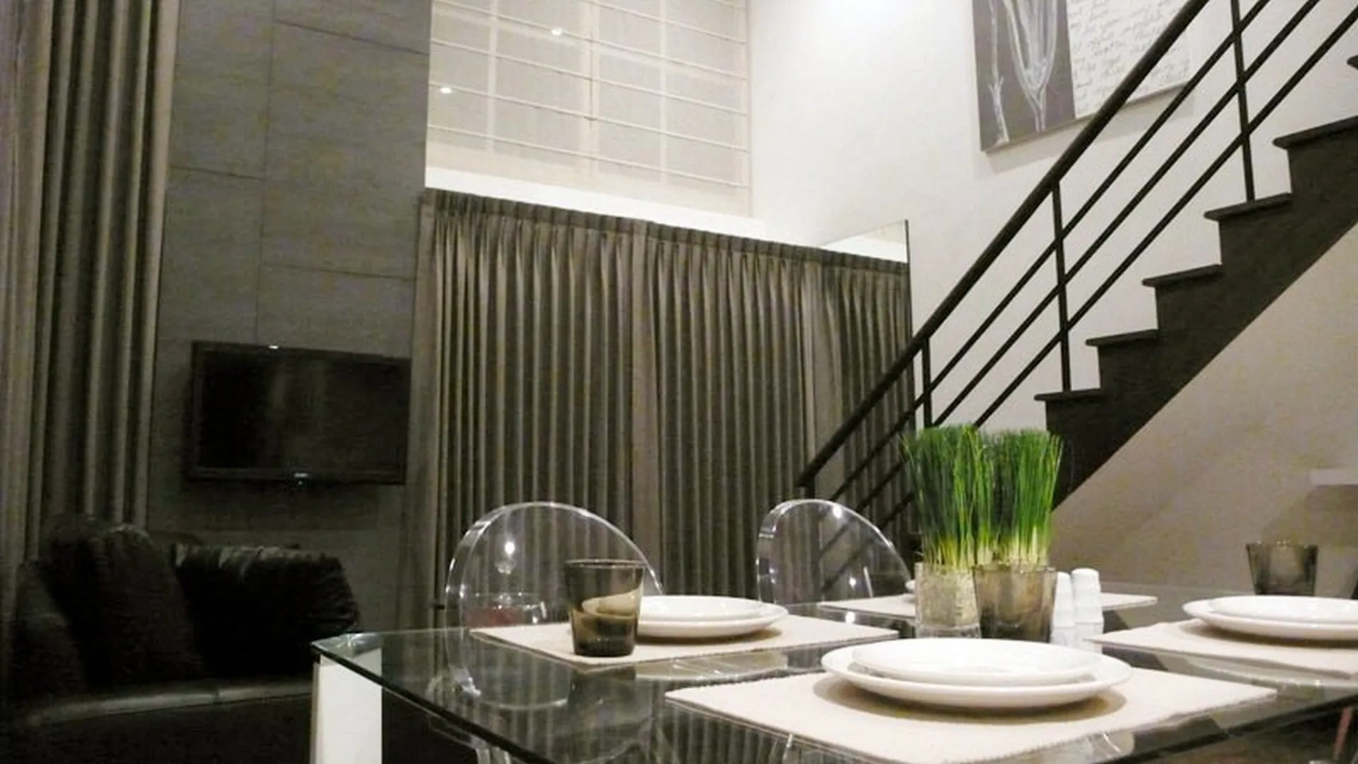 Property photos for The Rajdamri