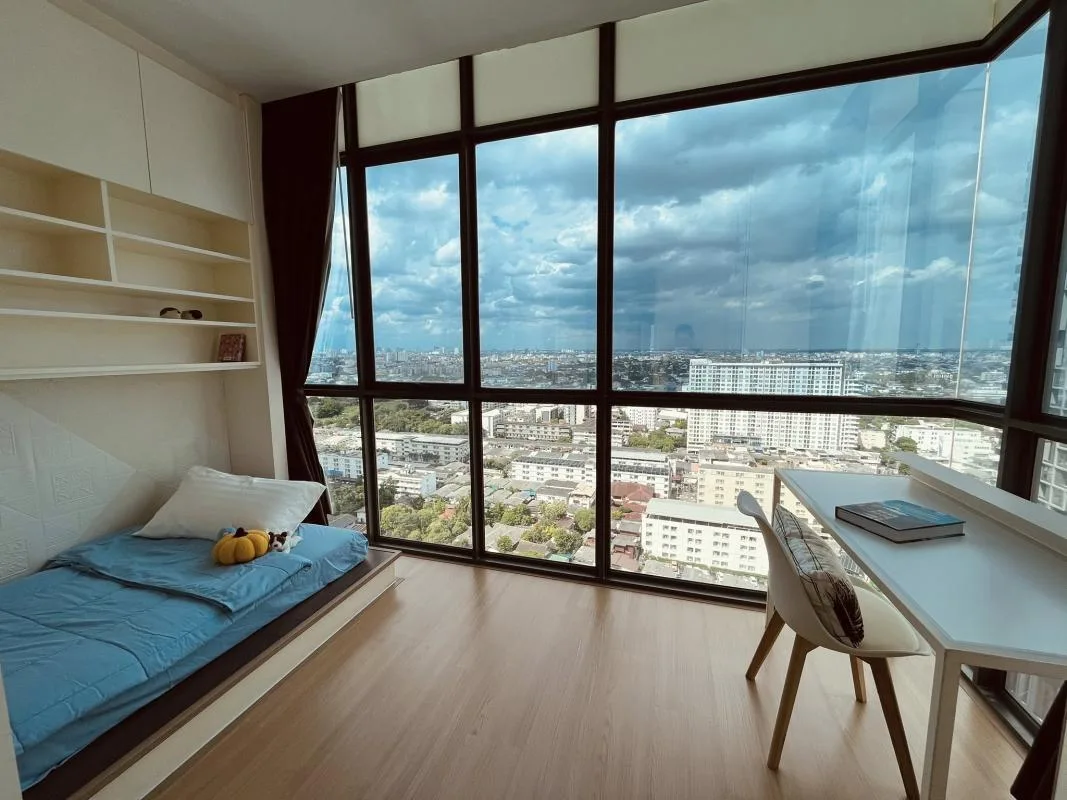 Property photos for The Room Sukhumvit 62