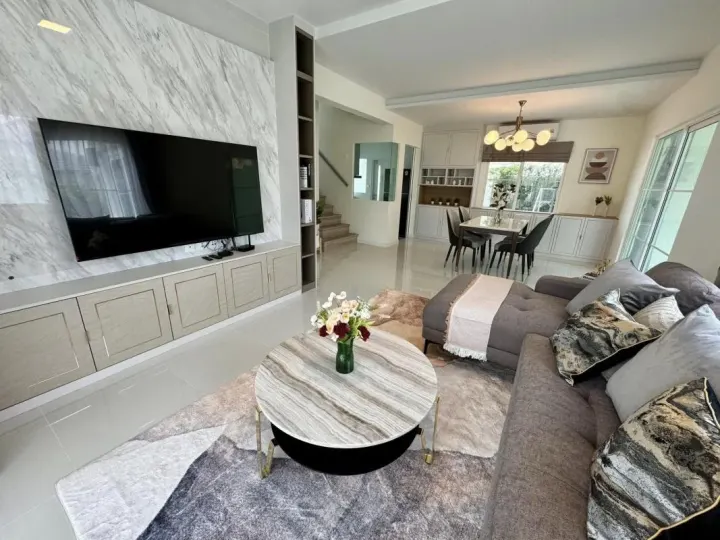 Property photos for Villaggio Srinakarin-bangna