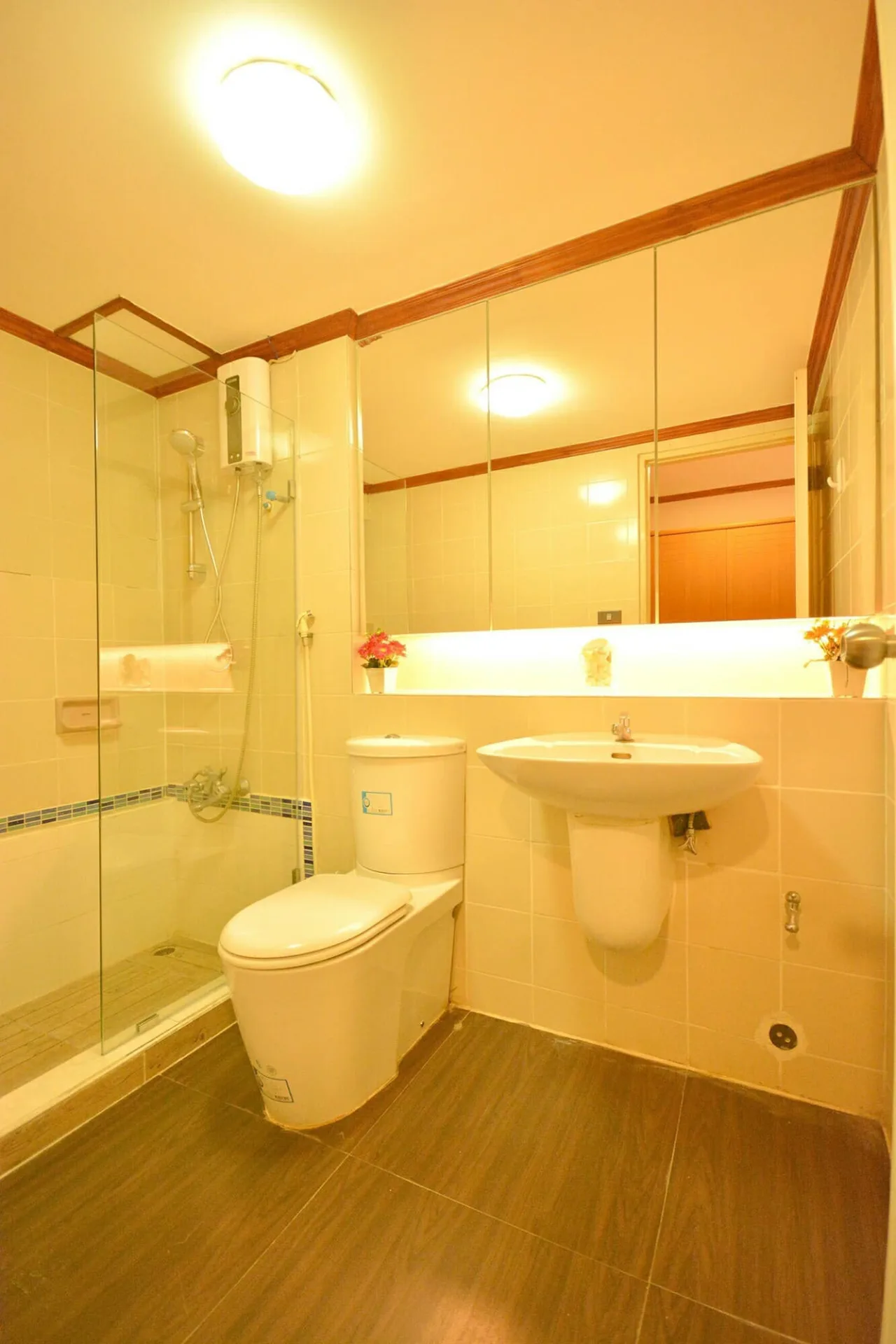 Property photos for Thonglor Tower