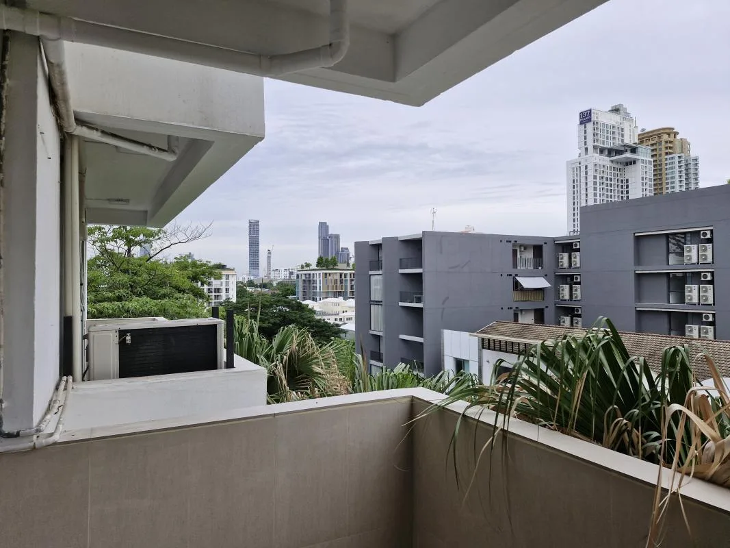 Property photos for D.S. Tower 2 Sukhumvit 39