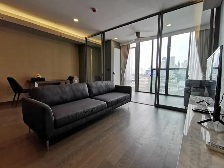 Property photos for Siamese Exclusive Queens