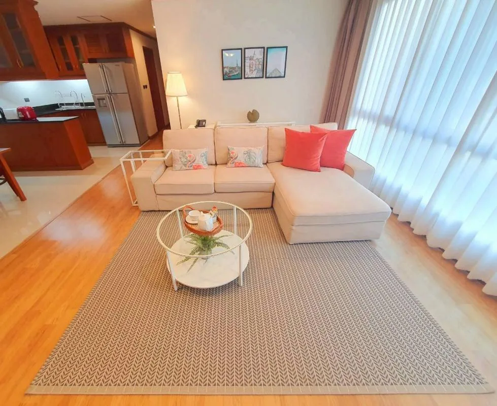 Property photos for Schloss @ Thonglor