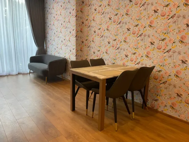 Property photos for Noble BE 33