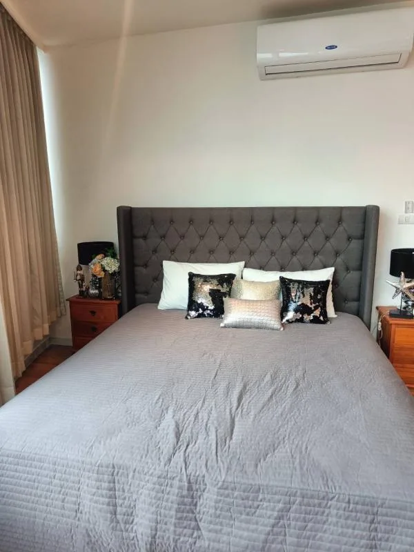 Property photos for Eight Thonglor Residence
