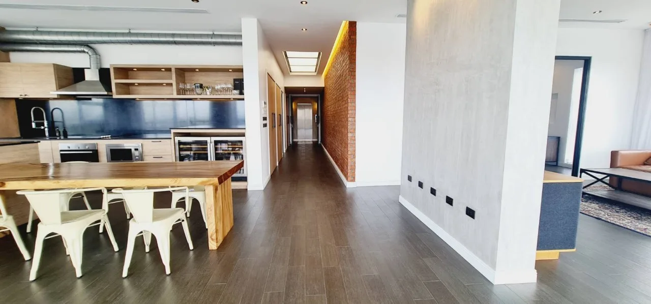 Property photos for Penthouse Condominium 3