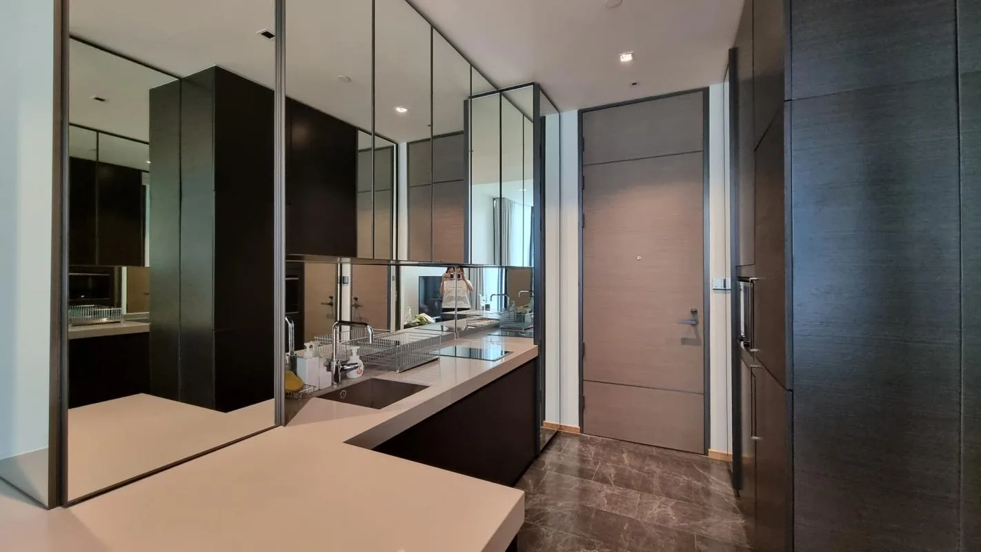 Property photos for 28 Chidlom