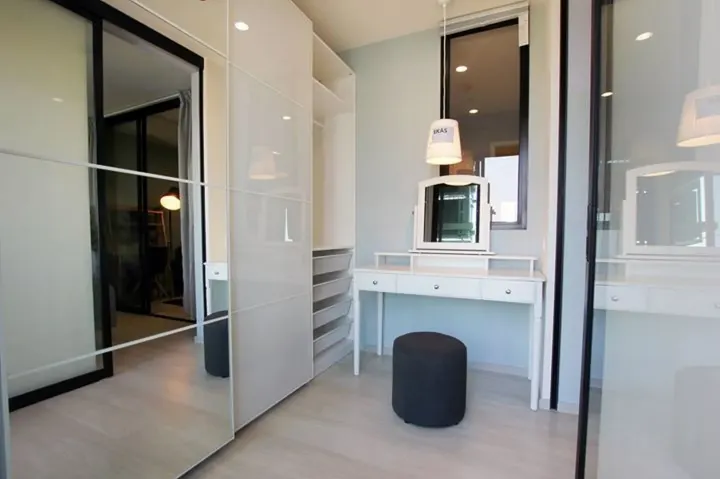 Property photos for Life Asoke