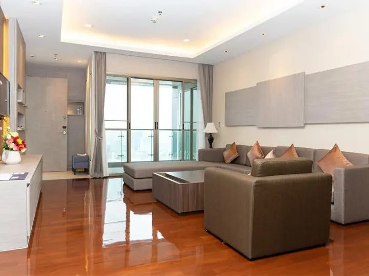 Property photos for 39 Boulevard Executive Residence