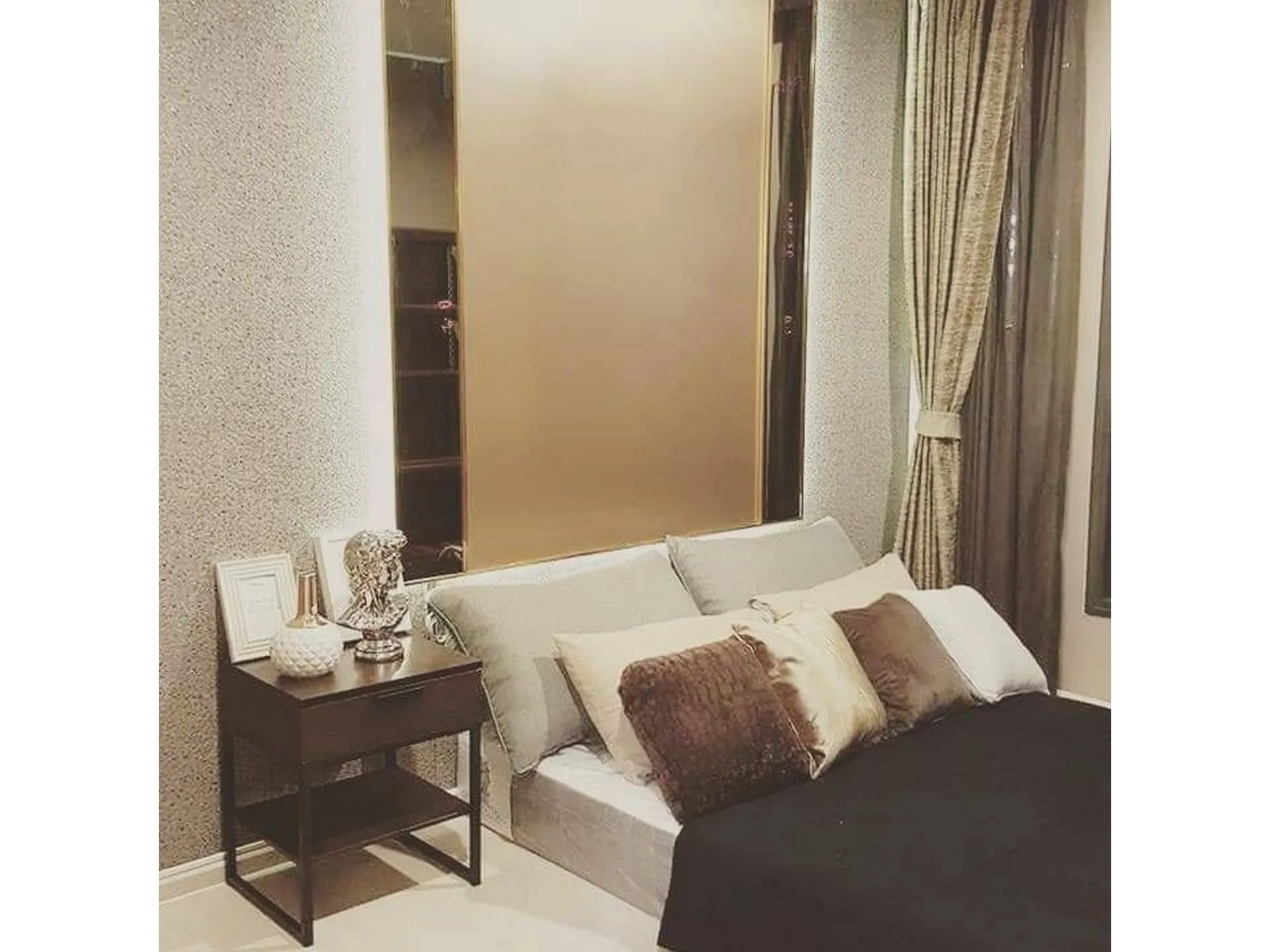 Property photos for Life Sukhumvit 48
