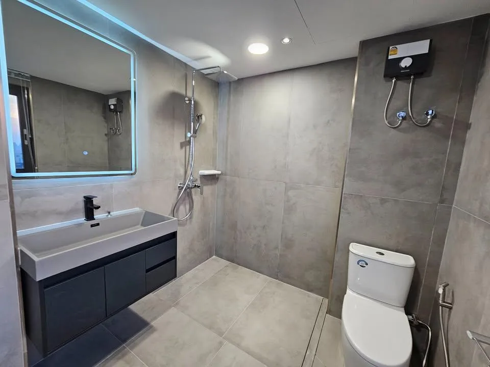 Property photos for The Waterford Diamond
