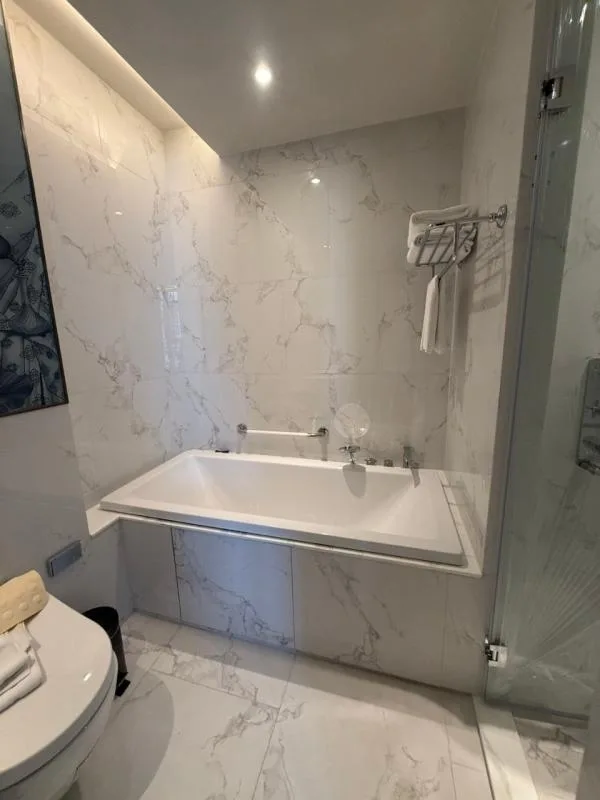 Property photos for La Clef / The Residences 38