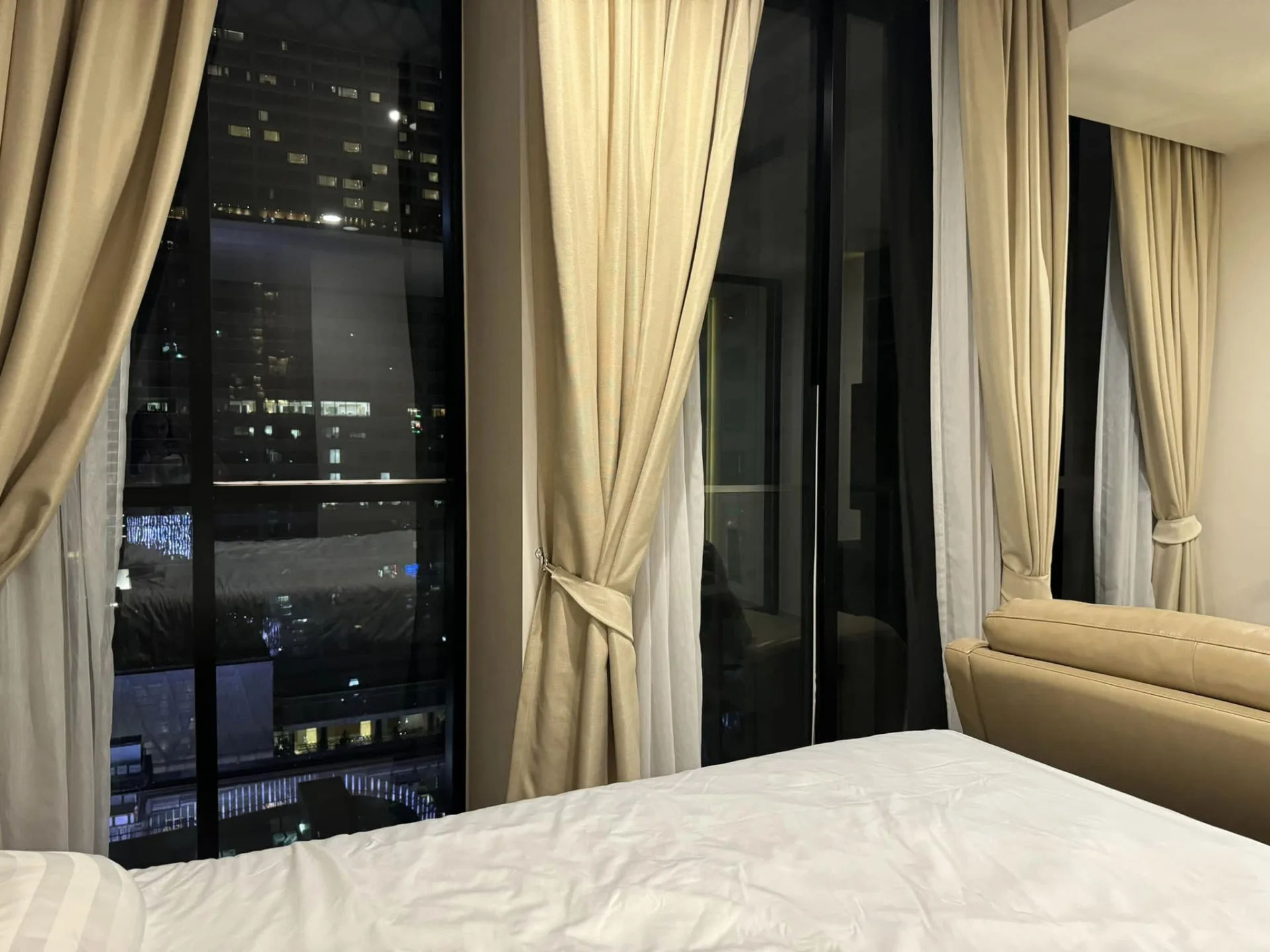 Property photos for Noble Ploenchit