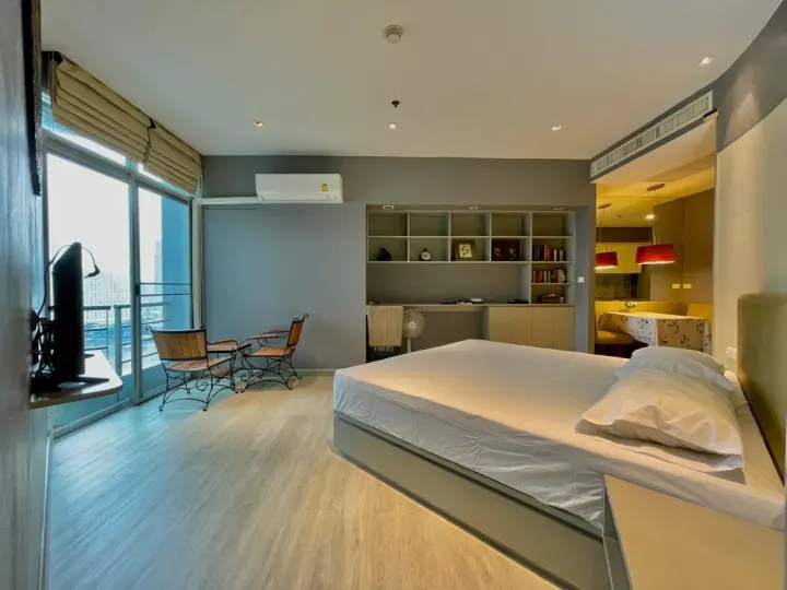 Property photos for Baan Sathorn Chaopraya