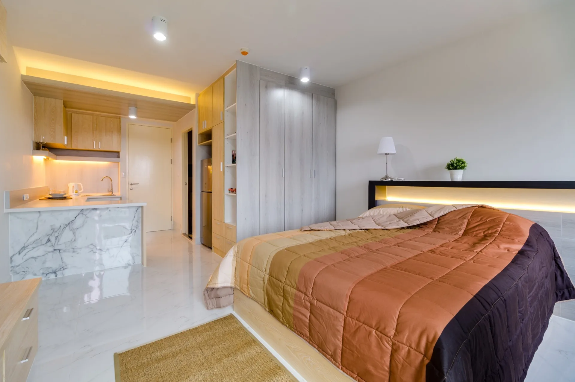 Property photos for Iris Avenue Onnuch - Suvarnabhumi