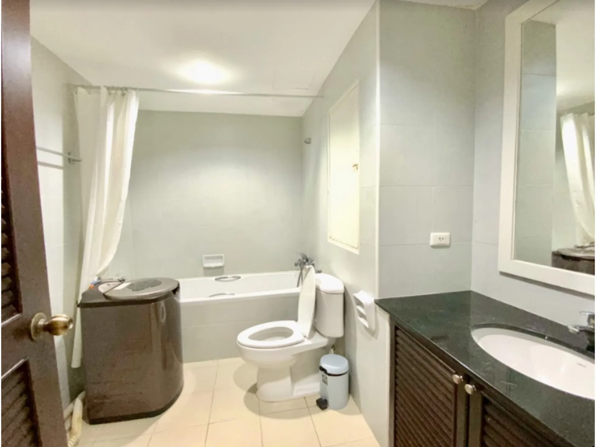 Property photos for Supalai Place
