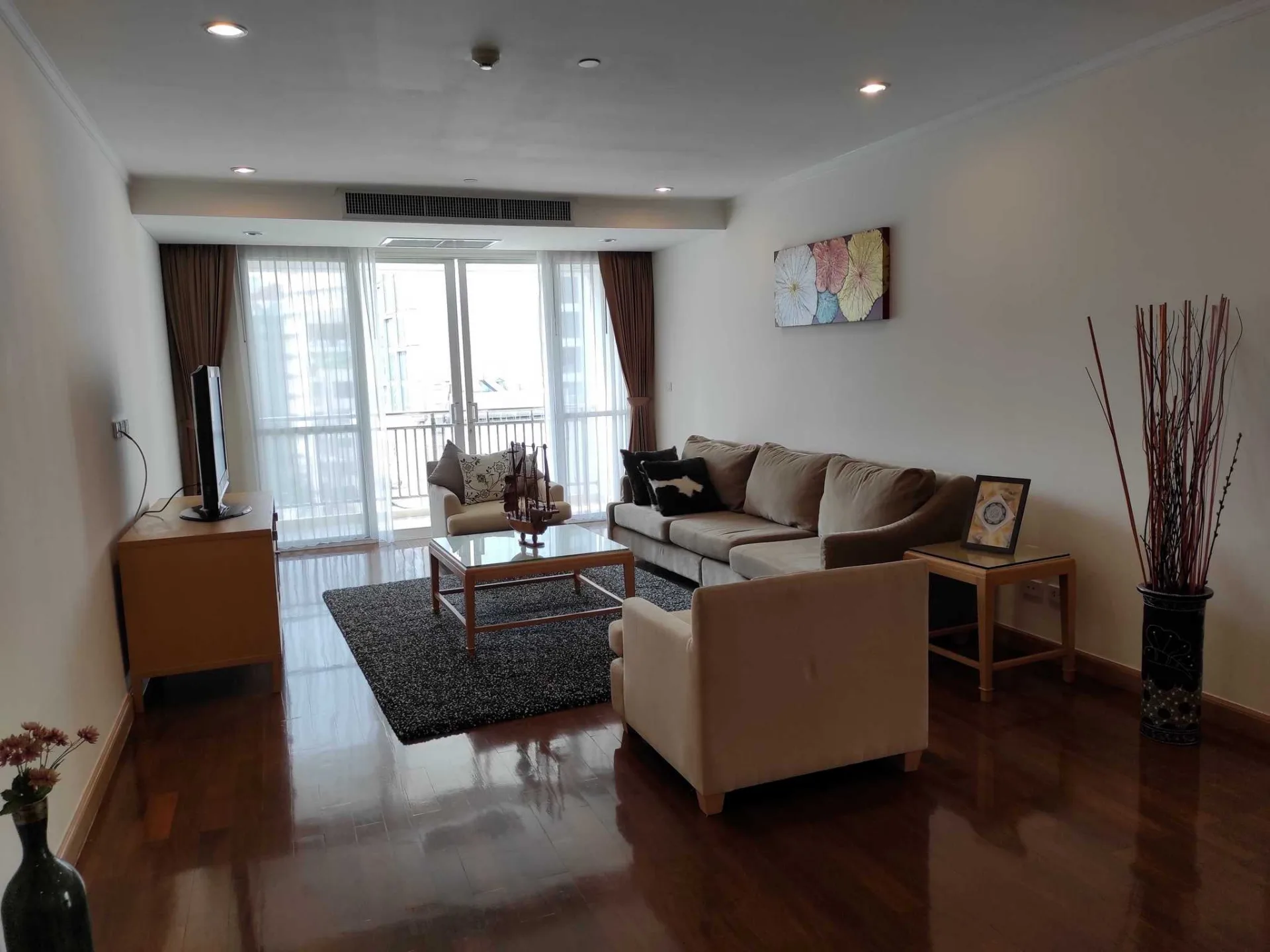 Property photos for GM Height